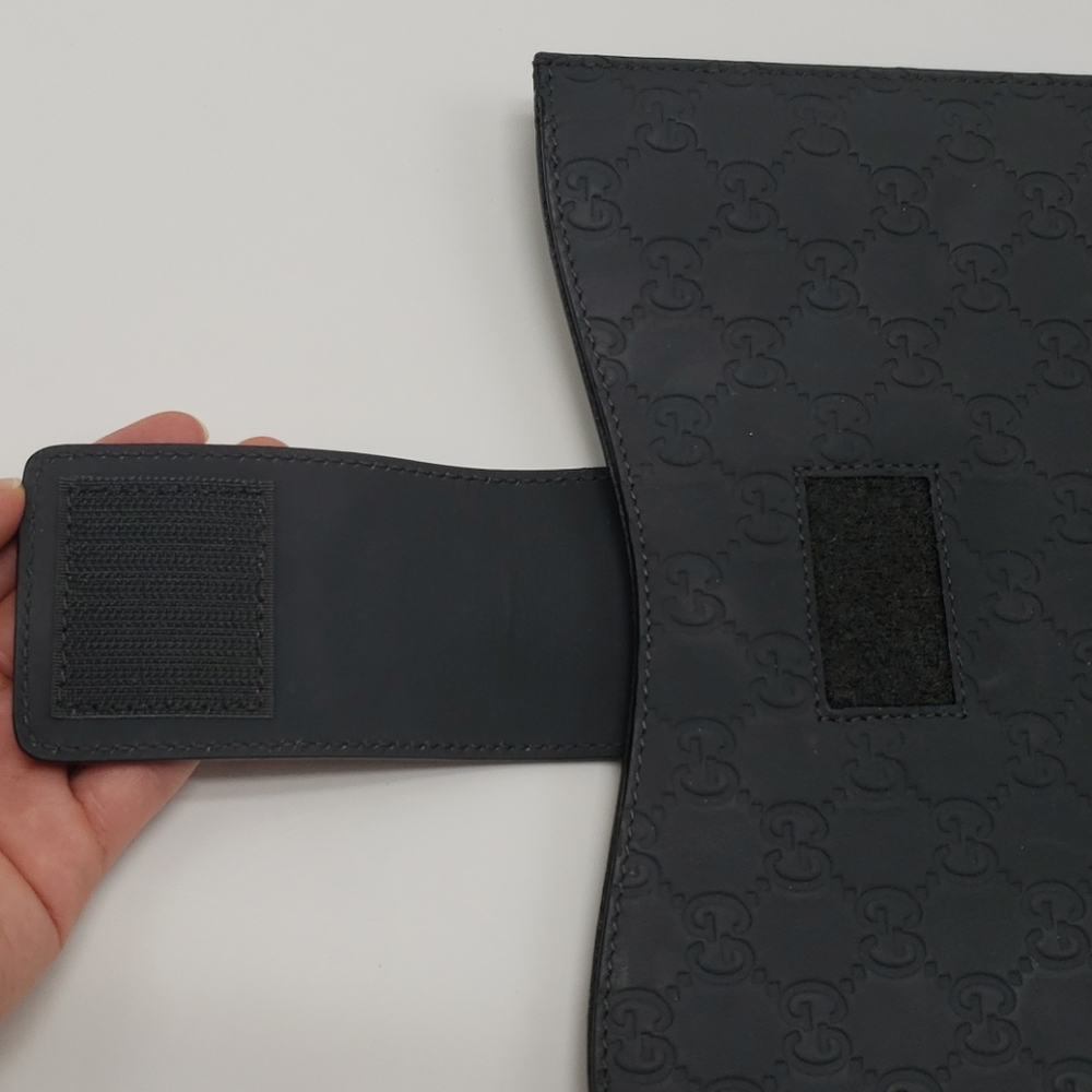 Gucci Tablet Case - image 3